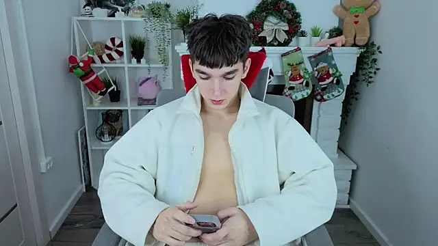 YamiTwink online show from December 16, 9:20 pm