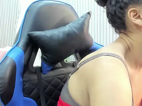 agata18  online show from December 2, 12:21 pm