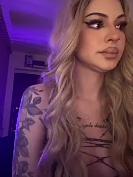 NovaPearl online show from November 2, 8:33 pm