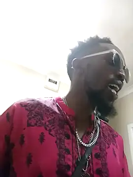 Snapshot of Blck420 chatting on December 21, 9:44 pm Blck420 online show from December 21, 9:44 pm