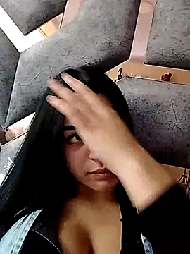 Nuvi jonhs online show from November 6, 9:59 pm