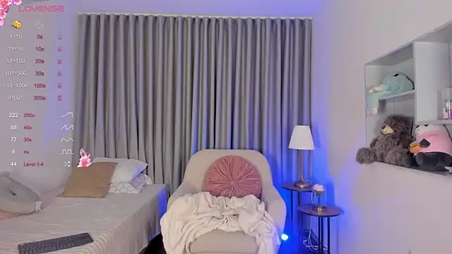 imsofi kf online show from April 16, 7:47 pm