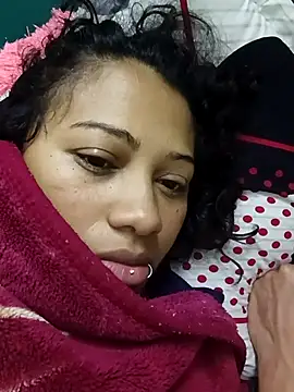 Snapshot of marimar_24 chatting on October 31, 11:11 am marimar 24 online show from October 31, 11:11 am