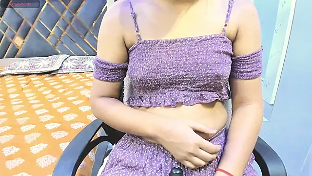 IndianKittey online show from December 2, 1:11 am