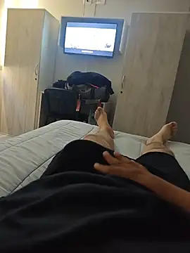 Snapshot of mbrc35 chatting on November 20, 10:09 pm mbrc35 online show from November 20, 10:09 pm