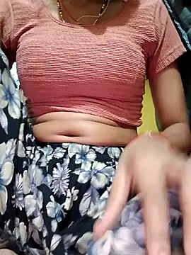 Snapshot of janvi_sharma87 chatting on November 16, 5:02 am janvi sharma87 online show from November 16, 5:02 am