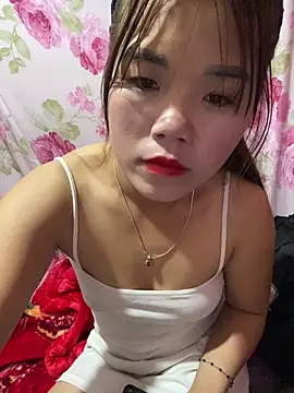 Snapshot of nachi-baby chatting on December 3, 8:18 pm nachi-baby online show from December 3, 8:18 pm