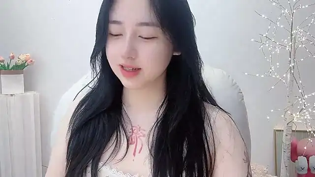 Snapshot of Love-hanzaizai718 chatting on November 10, 8:19 pm Love-hanzaizai718 online show from November 10, 8:19 pm