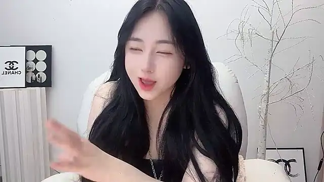 Snapshot of Love-hanzaizai718 chatting on November 17, 5:41 pm Love-hanzaizai718 online show from November 17, 5:41 pm