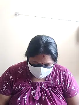 Snapshot of sreemamitha9 chatting on November 8, 3:18 am sreemamitha9 online show from November 8, 3:18 am