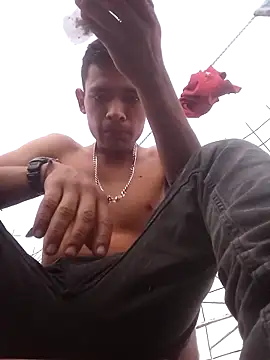 Snapshot of HSexy_Men00 chatting on December 1, 12:04 am HSexy Men00 online show from December 1, 12:04 am