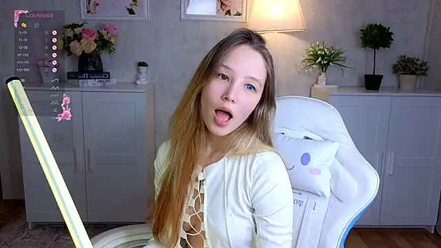 insaneinsomnia online show from November 30, 9:24 am