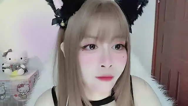 -zhuzhu-999- online show from July 18, 5:50 pm
