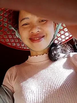 TRIEUTRIEU20 online show from December 19, 7:37 am