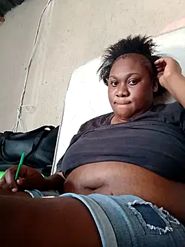 Snapshot of prebustyboobs94 chatting on October 24, 9:28 am prebustyboobs94 online show from October 24, 9:28 am