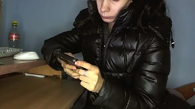 andreea713 online show from March 29, 12:16 pm