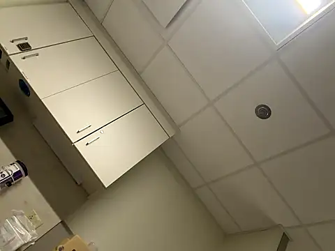 Snapshot of cjbuckkz11 chatting on March 2, 11:55 pm cjbuckkz11 online show from March 2, 11:55 pm