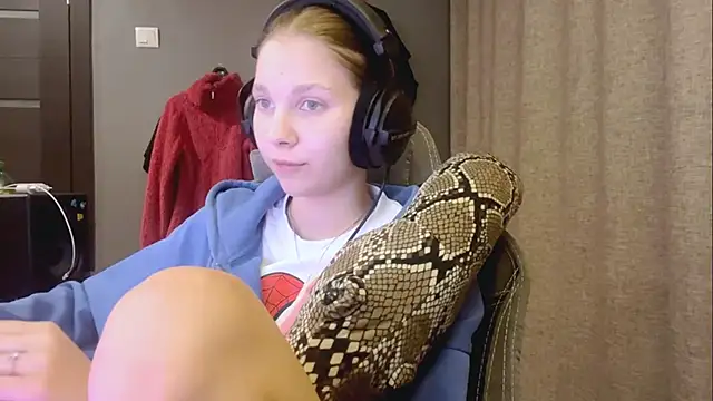 Softixq online show from November 4, 4:17 pm