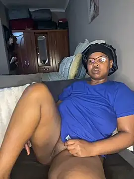 Snapshot of SweetCandy84 chatting on November 24, 1:49 am SweetCandy84 online show from November 24, 1:49 am