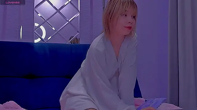Milena brilliant online show from October 24, 10:11 am