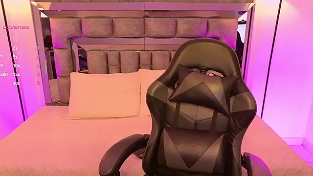 Bella Clark2 online show from January 8, 12:51 pm