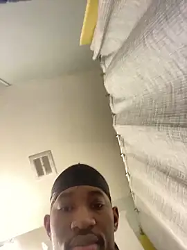 Snapshot of BigDawgStatusBalHarbour chatting on December 19, 3:08 pm BigDawgStatusBalHarbour online show from December 19, 3:08 pm