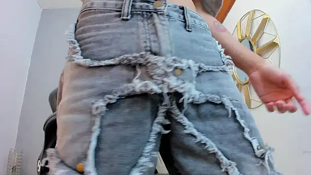 adams bobby online show from March 30, 11:11 am