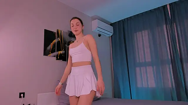 Kandeess online show from March 11, 2:56 pm