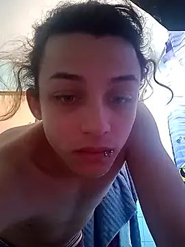 Khalid16  online show from April 11, 8:02 pm