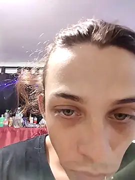 Khalid16  online show from April 12, 8:08 am