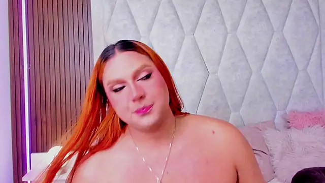 Snapshot of IrinaaVega chatting on December 1, 3:17 pm IrinaaVega online show from December 1, 3:17 pm