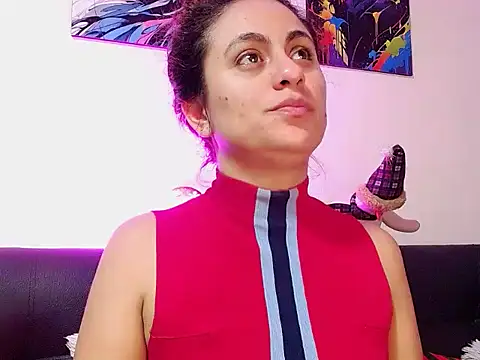 Caroline Jons online show from November 29, 1:03 pm