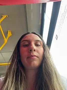 sarah honey   online show from November 23, 3:45 pm