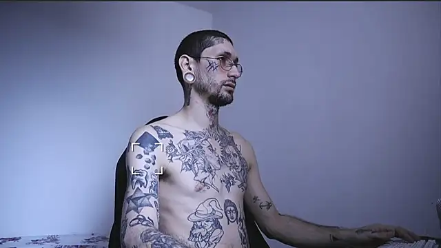 Snapshot of TokyoHatsumoto chatting on December 2, 9:32 pm TokyoHatsumoto online show from December 2, 9:32 pm