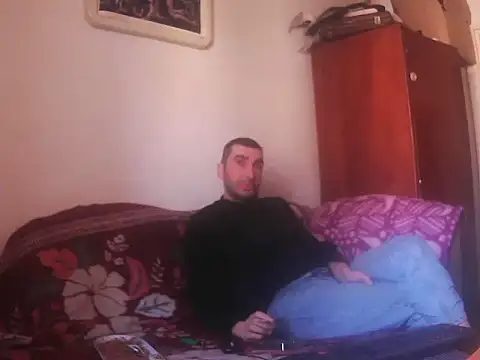 alin42xx online show from November 7, 8:36 am