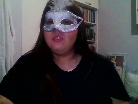 Snapshot of crazzyanne chatting on November 18, 2:28 am crazzyanne online show from November 18, 2:28 am