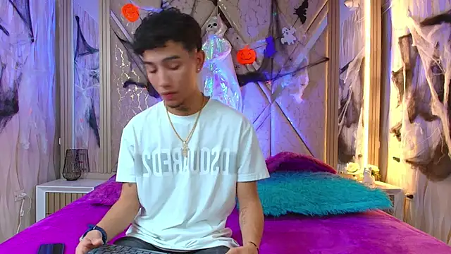 Ink Boy online show from October 26, 1:17 pm