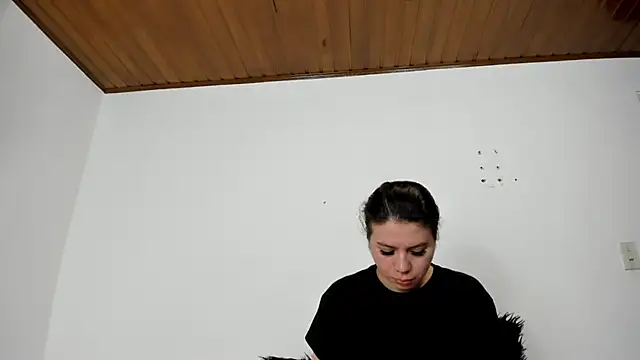 Snapshot of Vanessa_Martinz chatting on November 14, 12:26 pm Vanessa Martinz online show from November 14, 12:26 pm