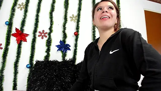 Snapshot of Vanessa_Martinz chatting on November 20, 12:16 pm Vanessa Martinz online show from November 20, 12:16 pm