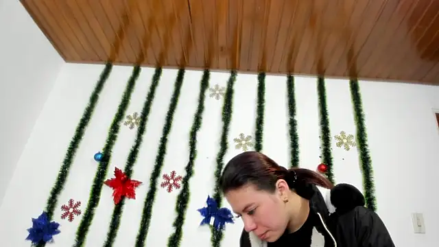 Snapshot of Vanessa_Martinz chatting on November 24, 12:16 pm Vanessa Martinz online show from November 24, 12:16 pm