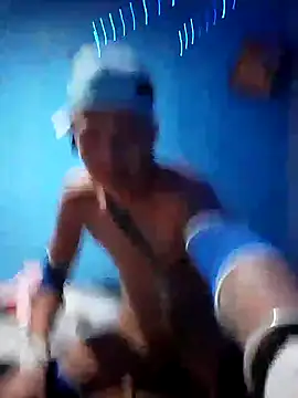 Snapshot of Ojitosbrrr chatting on November 21, 2:54 am Ojitosbrrr online show from November 21, 2:54 am