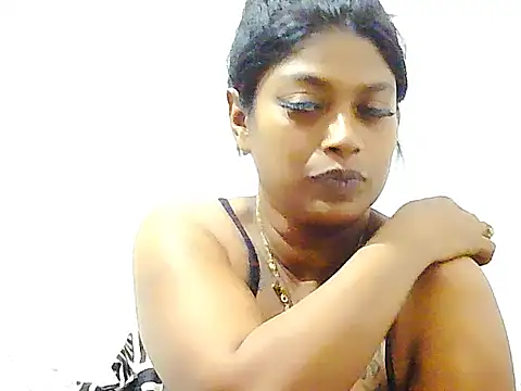 Snapshot of DOVE85 chatting on November 19, 9:15 pm DOVE85 online show from November 19, 9:15 pm