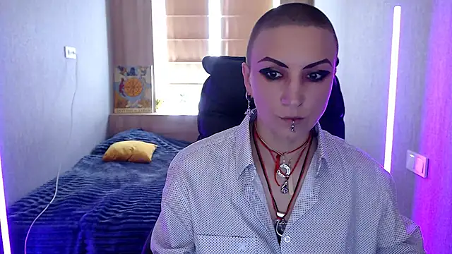 Sweet-n-Strong online show from April 17, 11:13 am