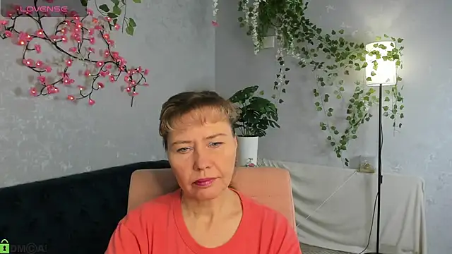 Snapshot of Carla_Vogue chatting on November 30, 3:10 am Carla Vogue online show from November 30, 3:10 am