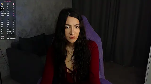 Mulan Lo online show from April 14, 9:59 am