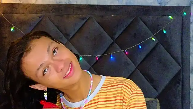 Indi rave online show from November 26, 1:01 pm