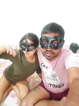 Snapshot of Fucking_Naughty_Couple chatting on January 14, 10:10 am Fucking Naughty Couple online show from January 14, 10:10 am