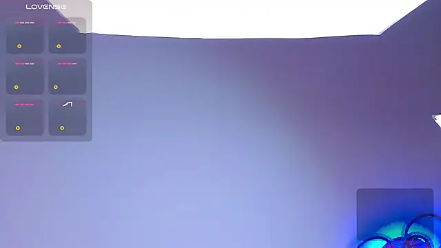 KittieHeart online show from March 29, 5:02 pm