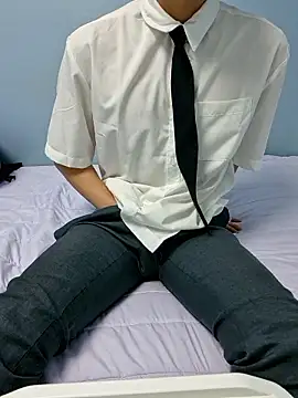 yuta 00 online show from May 29, 3:32 pm