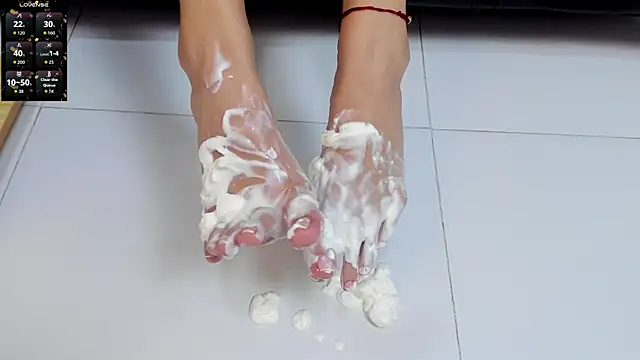 CloePerson online show from February 19, 3:52 pm